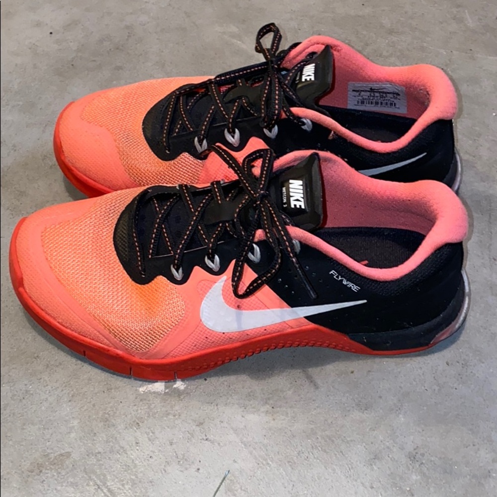 Nike Metcons! - Picture 2 of 6